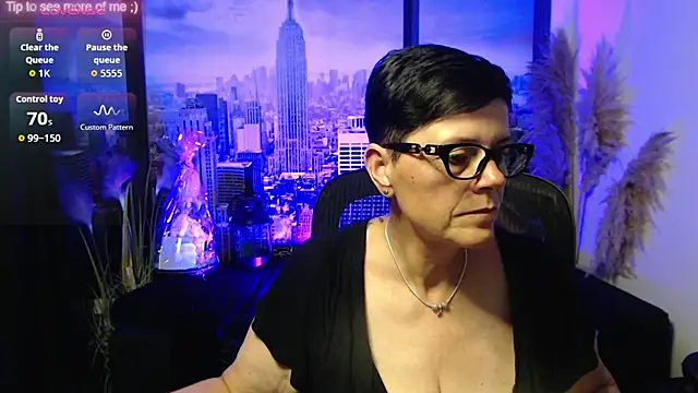 Chat +18 de ninarandmann ao vivo