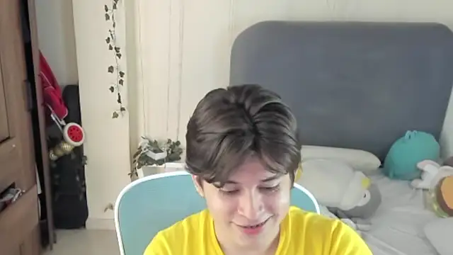 הופעת וובקאם של Felixzyn