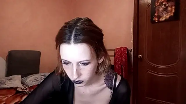 SirenFrost Live XXX Chat