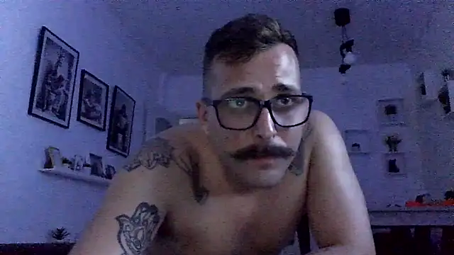 Chat XXX en directo de yanick931