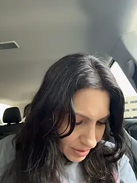 BeautifulMesss XXX чат на живо