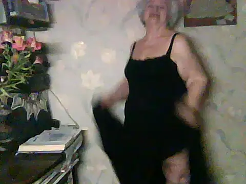 XXX chat uživo modela ValeriaKroww