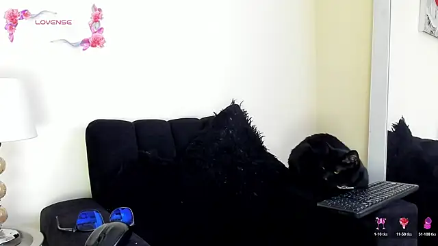 Czat XXX na żywo – its__angelica_