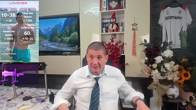 SpartacusDaddy48 现场XXX聊天