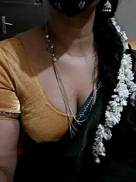 Chatroom XXX en direct de SubhadraTelugu