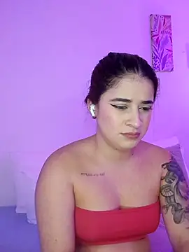 Chatroom XXX en direct de martina_connor1