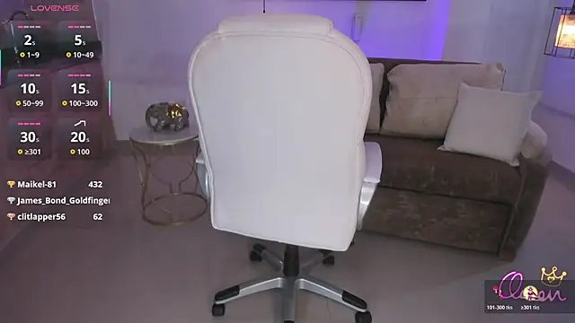 دردشة Aida_adams الجنسية المباشرة