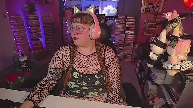 FatVeronica Adlı Modelin Canlı XXX Sohbeti