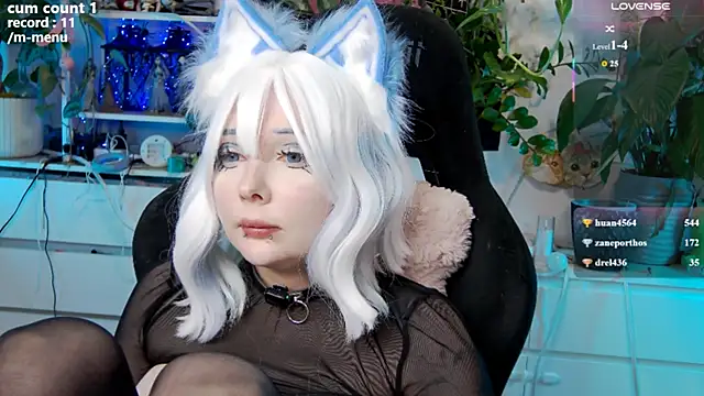 cutelittlepuff's Live XXX Chat