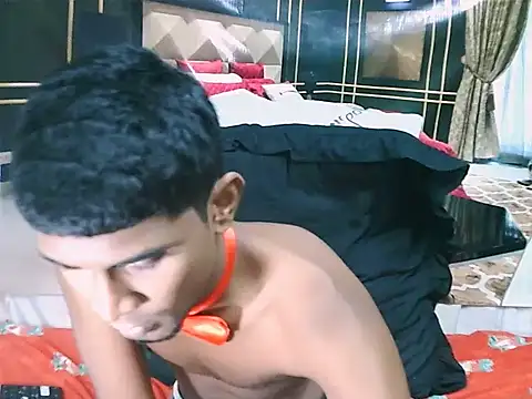 IndianThuggin's Live XXX Chat