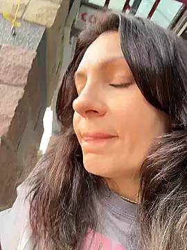 BeautifulMesss Chat XXX in diretta