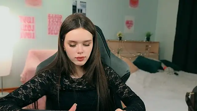 دردشة ginnyclub الجنسية المباشرة