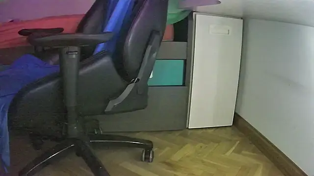 gifivan – Naživo XXX chat