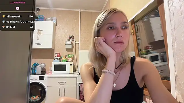 AngelJeni's Live XXX Chat