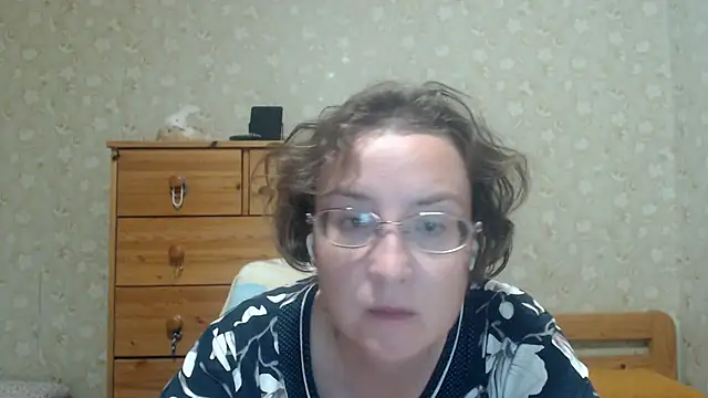 Chat XXX ao vivo de Smart_Rose