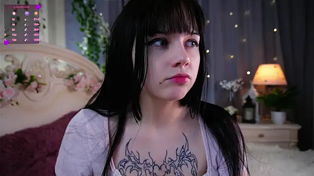 Chat +18 de MelaineCore ao vivo