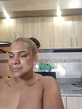 Онлайн чат XXX KarinRoss