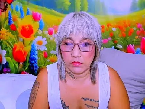 indianroxy Chat XXX in diretta