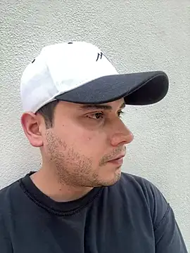 tato15152 Chat XXX in diretta