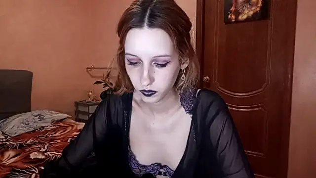 SirenFrost লাইভ XXX চ্যাট