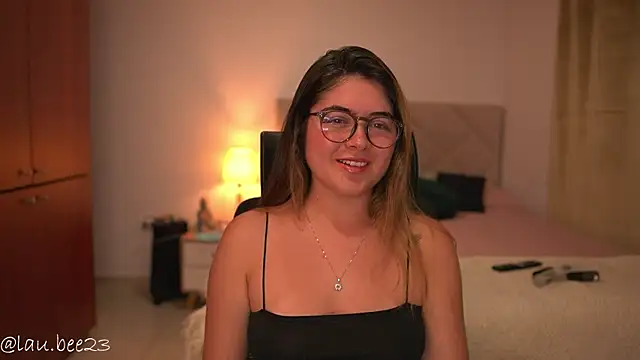 Lau_Bee's Live XXX Chat
