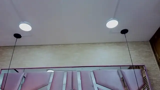 XXX chat uživo modela ThaliaCross