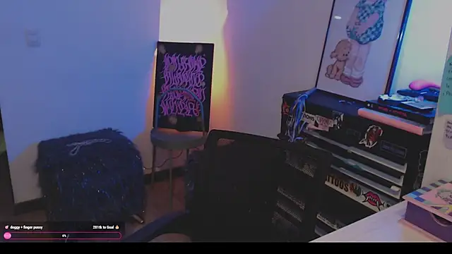 aleksanoir's Live XXX Chat