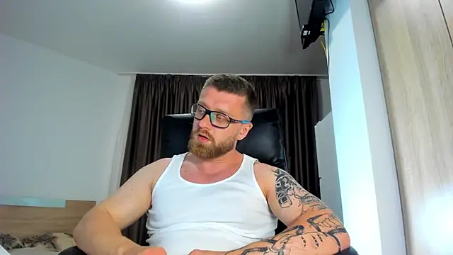 Онлайн чат XXX Findom_guy