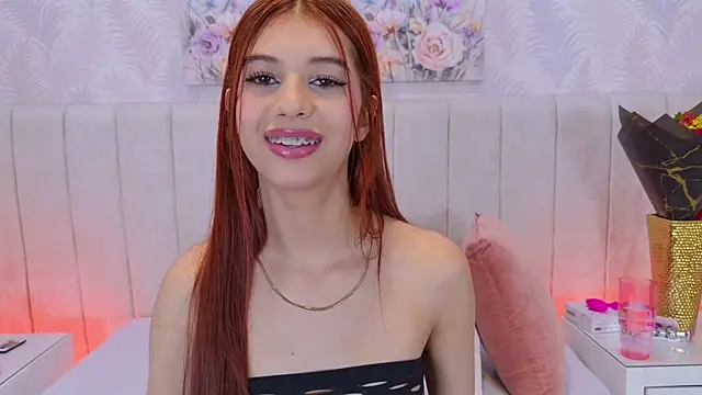 SaraLugo Chat XXX in diretta
