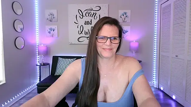 ClassySamantha Chat XXX in diretta