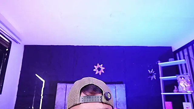 LiamDeep 라이브 XXX 채팅