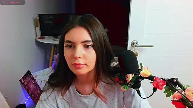 peachyness XXX чат на живо