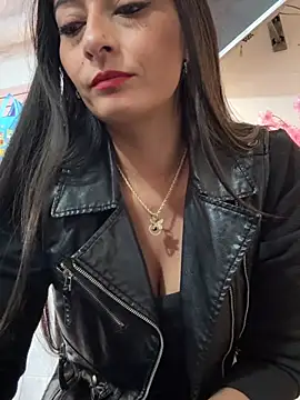 Živý XXX chat IsabellaMariet