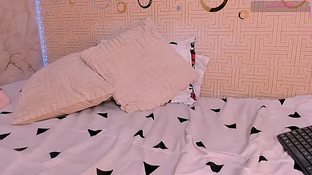 Chat +18 de Mia_Gothzx ao vivo