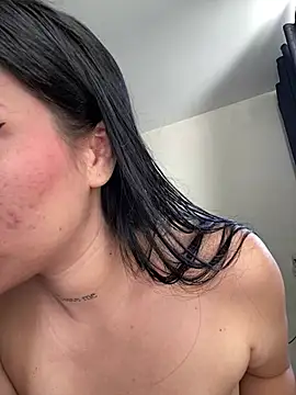 Chat XXX en directo de Holly_velvett