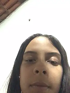 Show de milly_07 na webcam
