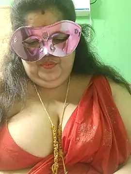tamilthanushri's Live XXX Chat