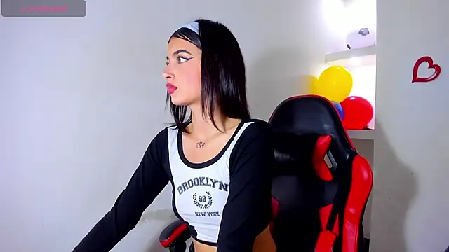 honeyluxe_ Live XXX-chat