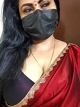 Anushka_flower Adlı Modelin Canlı XXX Sohbeti