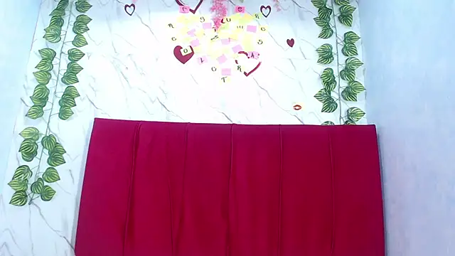 Ashley_Laurentmar Adlı Modelin Canlı XXX Sohbeti