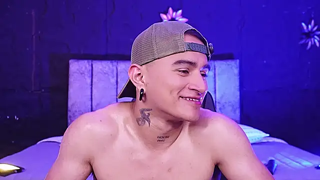 LiamDeep – Naživo XXX chat