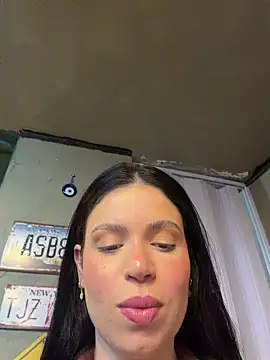 XXX chat uživo modela Rafaellaz