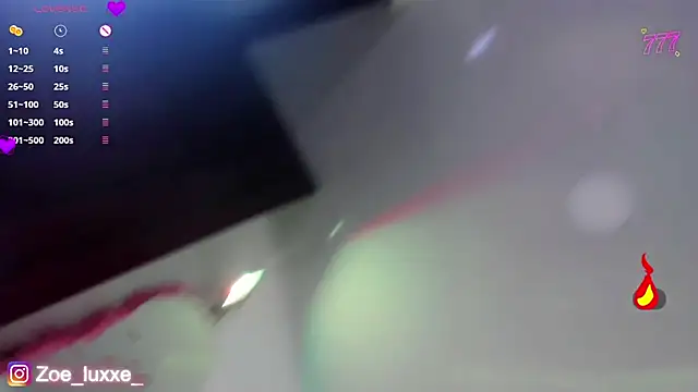 Zoe_Luxxe_'s Live XXX Chat