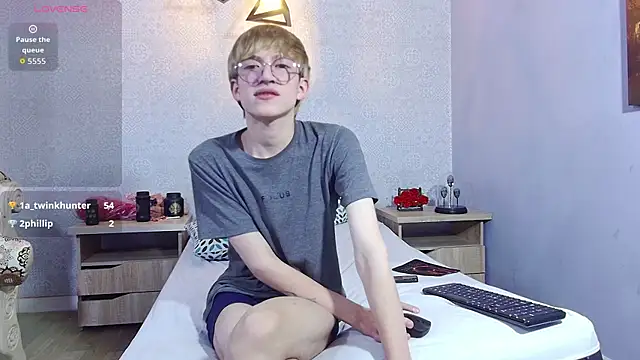 Chatroom XXX en direct de axell_stone_