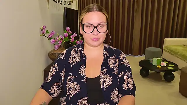 צ'אט XXX בשידור חי של Sandra_Eva