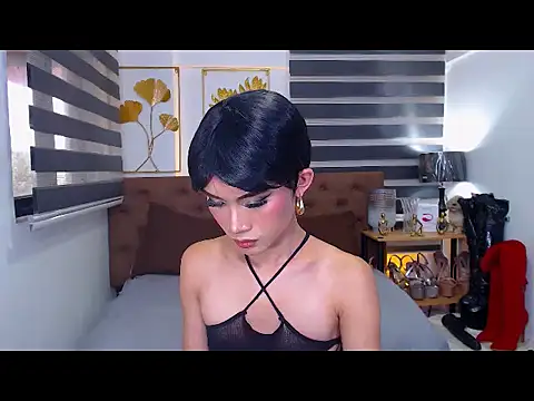 JuicyCockThea Chat XXX in diretta