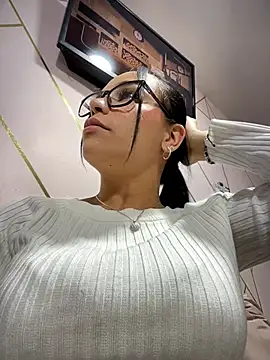 Онлайн чат XXX Naatalia