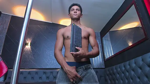 Yoel_Blessed live XXX chat