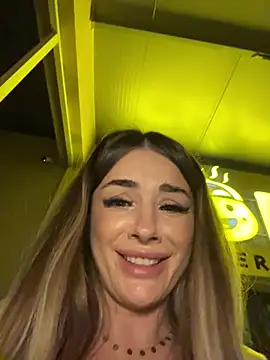 IsabellaEtthan's Live XXX Chat