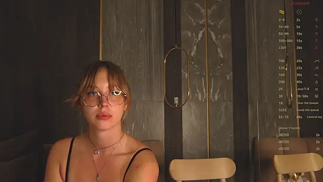 LoraineLuff 라이브 XXX 채팅